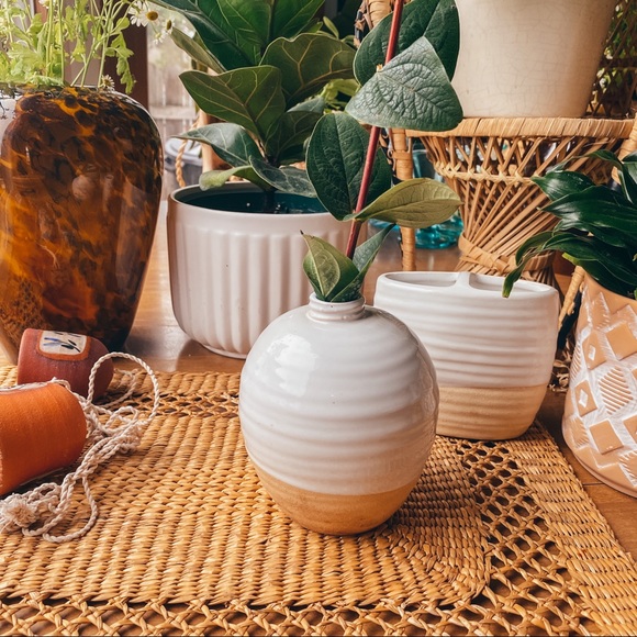 Vintage Other - Vintage Ceramic Two Tone Cream Raw Clay Mini Vase